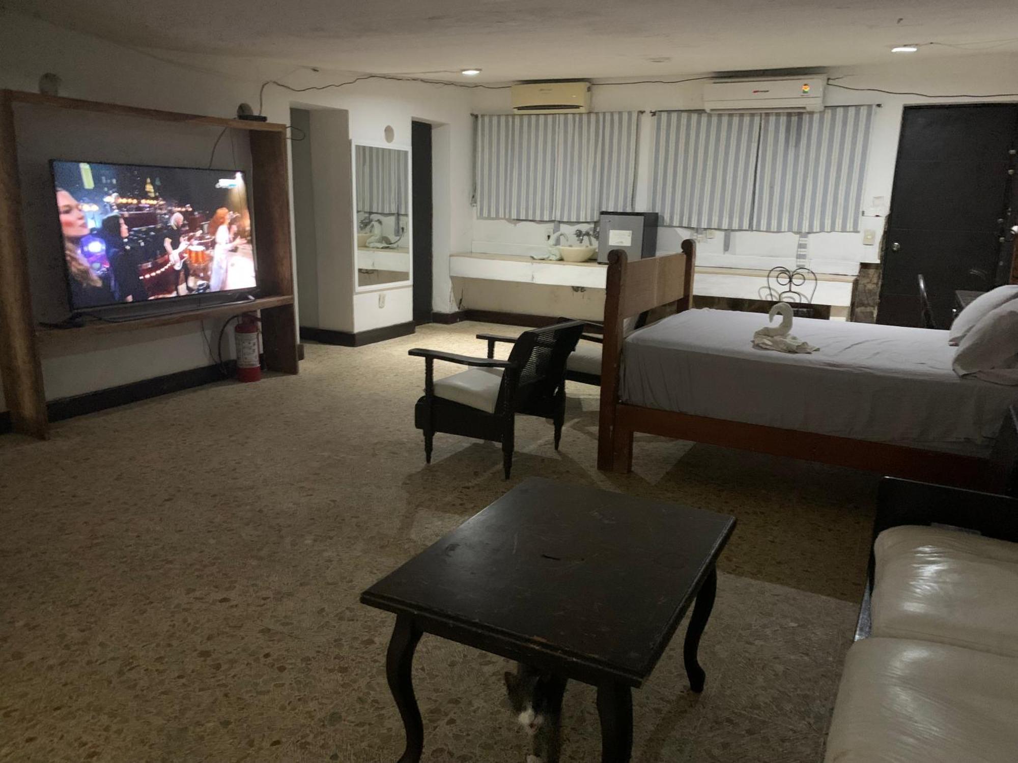 Donde Mira El Sol, Promo Primavera Hasta 50 Por Ciento (Adults Only) Acapulco Exterior photo